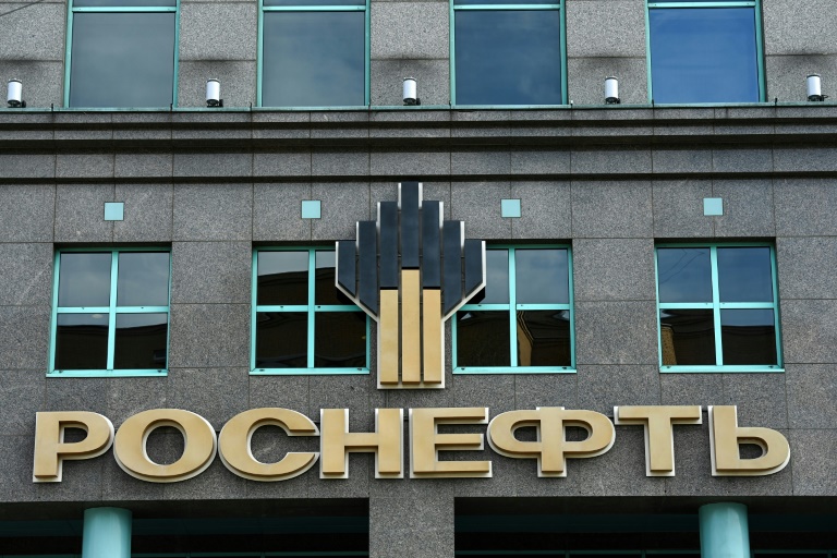 Pétrole: jour de sommet pour l'Opep+, la production attendue en hausse