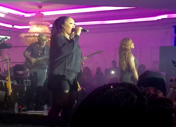 Musique - Concert de Josey à Paris : La talentueuse artiste ivoirienne Josey s’est tenue en concert