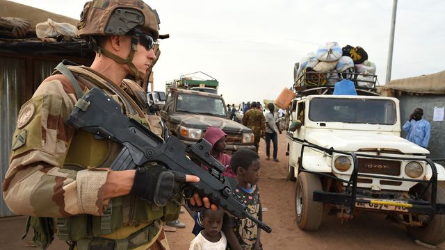 Burkina Faso : Quatre soldats Français blessés dans l'explosion d'une bombe artisanale évacués au Ma
