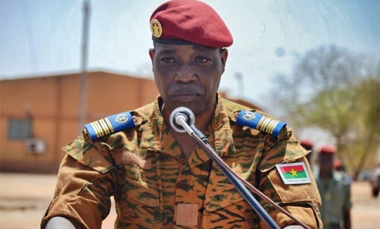 Burkina Faso : Paul-Henri Sandaogo met fin aux fonctions du chef d’état-major, Gilbert Ouédraogo