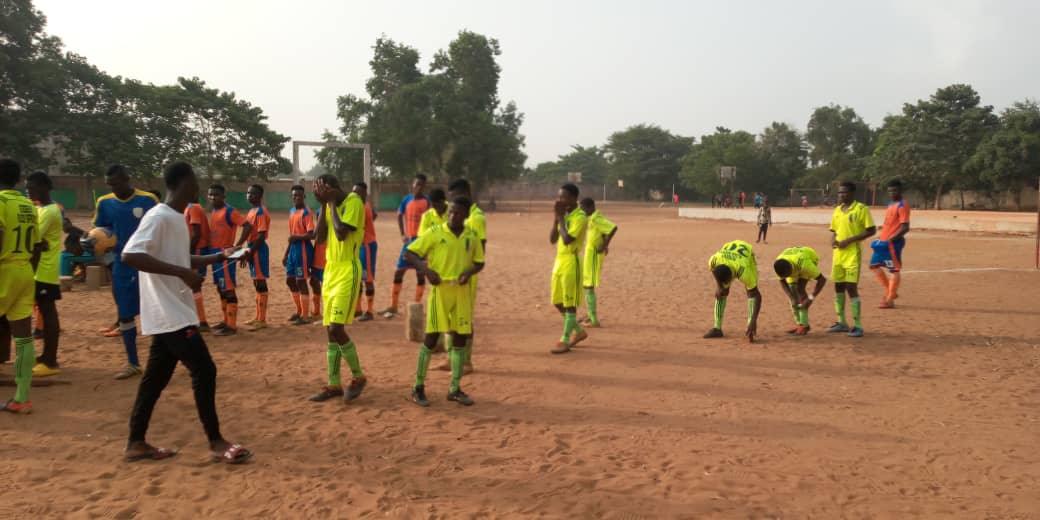 Faits Divers-Abobo : Un élève égorgé en plein match de footb
