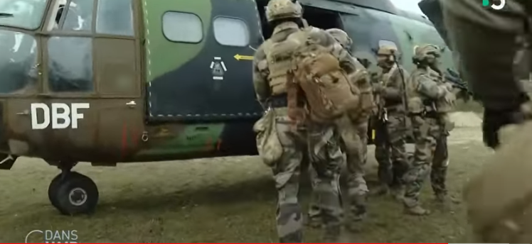 Risque de guerre avec la Russie : Un commando Français préparé pour un combat à haute intensité
