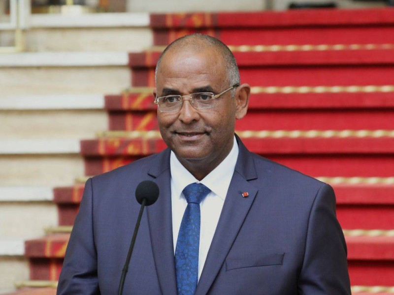 Gouvernement Patrick Achi 2/ Du neuf avec du vieux. Voici les 11 sortants et les 2 entrants.