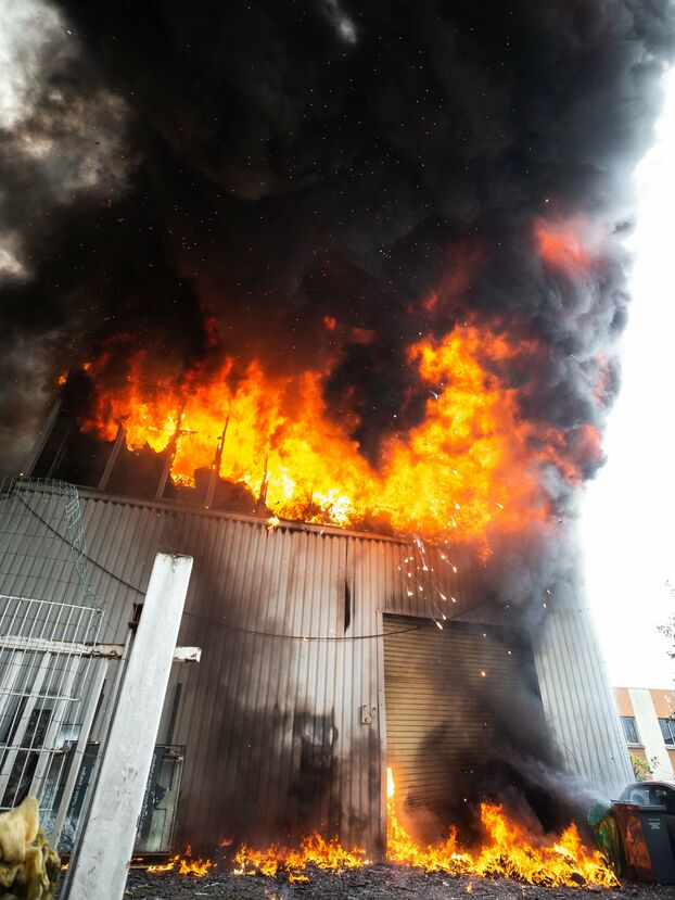 Drame/ Une église abritant une radio ravagée par le feu