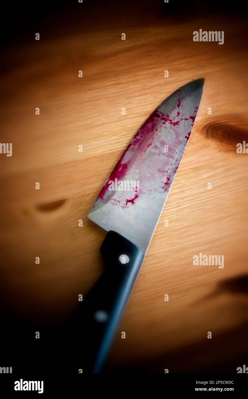 Tragique fin d'amour/ Un jeune couple retrouvé mort dans une maison inachevée. La raison.