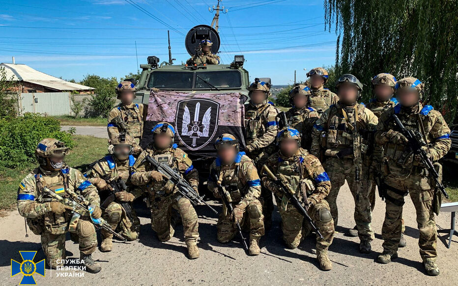 Contre-offensives Ukrainiennes à Kharkiv, Kherson et Donetsk: l'Ukraine chasse les Russes sur 2.000