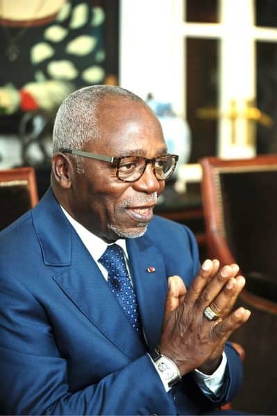 Un ancien président de l'Assemblée nationale "cueilli" en possession de 1 milliards 180 de F