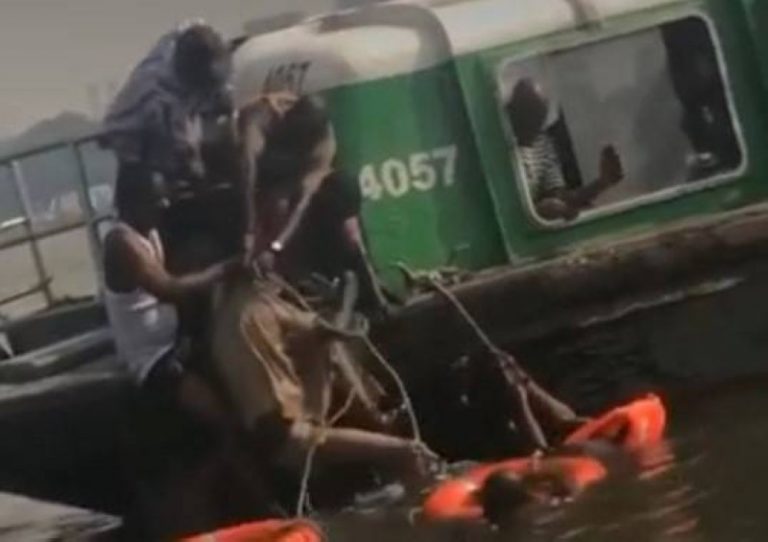 Drame/ Un élève se jette dans la lagune en sautant d'un bateau-bus