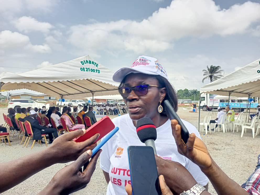 Travaux d’aménagement du carrefour Akwaba à Port Bouët/ Les ouvriers sensibilisés à la sécurité rout