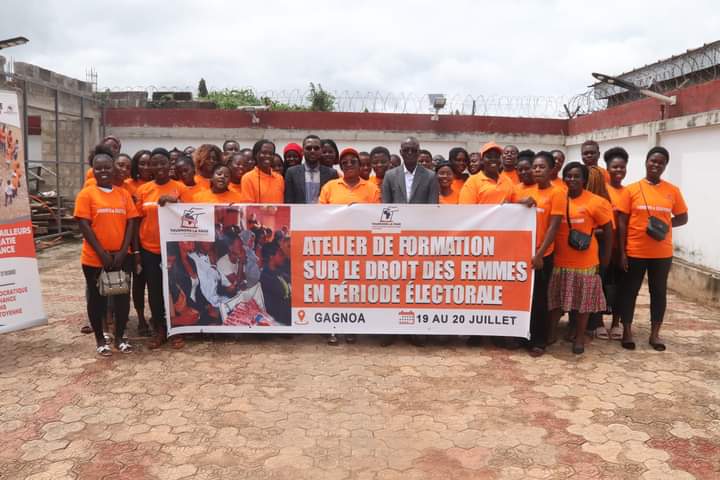 Élections générales en Côte d'Ivoire/ Le mouvement " Tournons la page" implique les femmes du Fromag