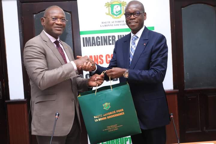 Prévention de la corruption/Le président de la Habg, Zoro Bi et le ministre des sports, Metch Silas