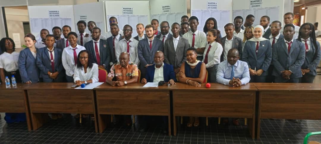 École ivoirienne et changements climatiques/ Des étudiants de l'école d'architecture conçoivent une