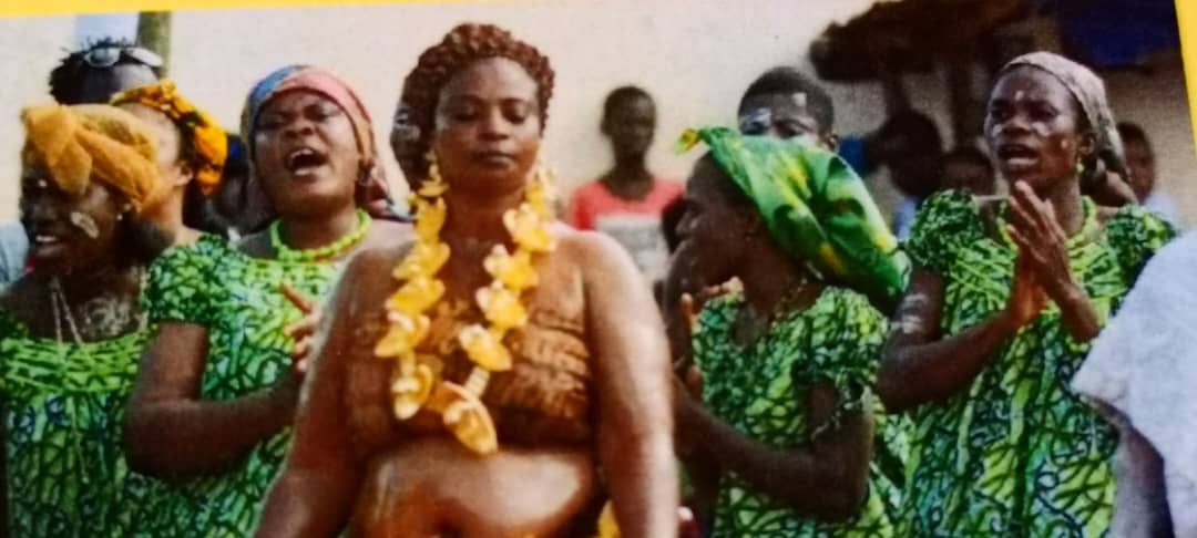 7 ème édition du festival Manilel à Dabou/ Le peuple Adjoukrou dit " Non à la violence " .
