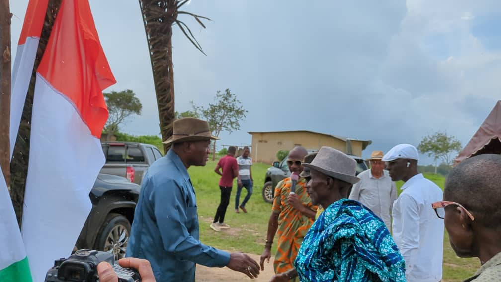 En tournée dans plusieurs villages du Léboutou/ Le ministre Adjé Silas mobilise les populations à s'