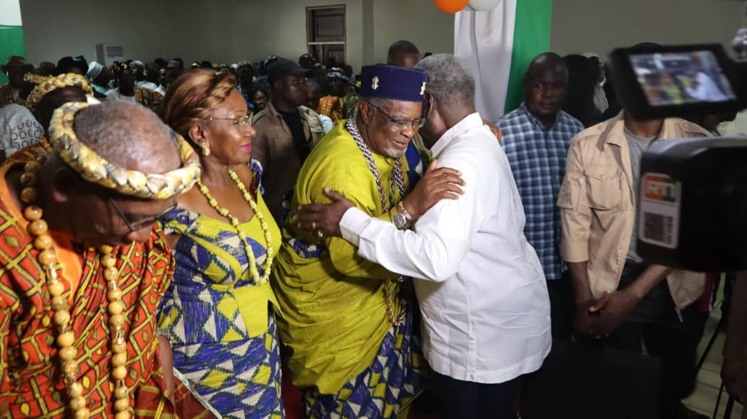 Présidentielle de 2025/ Le premier ministre Beugré Mambé jette les chefs des Grands Ponts dans la ba