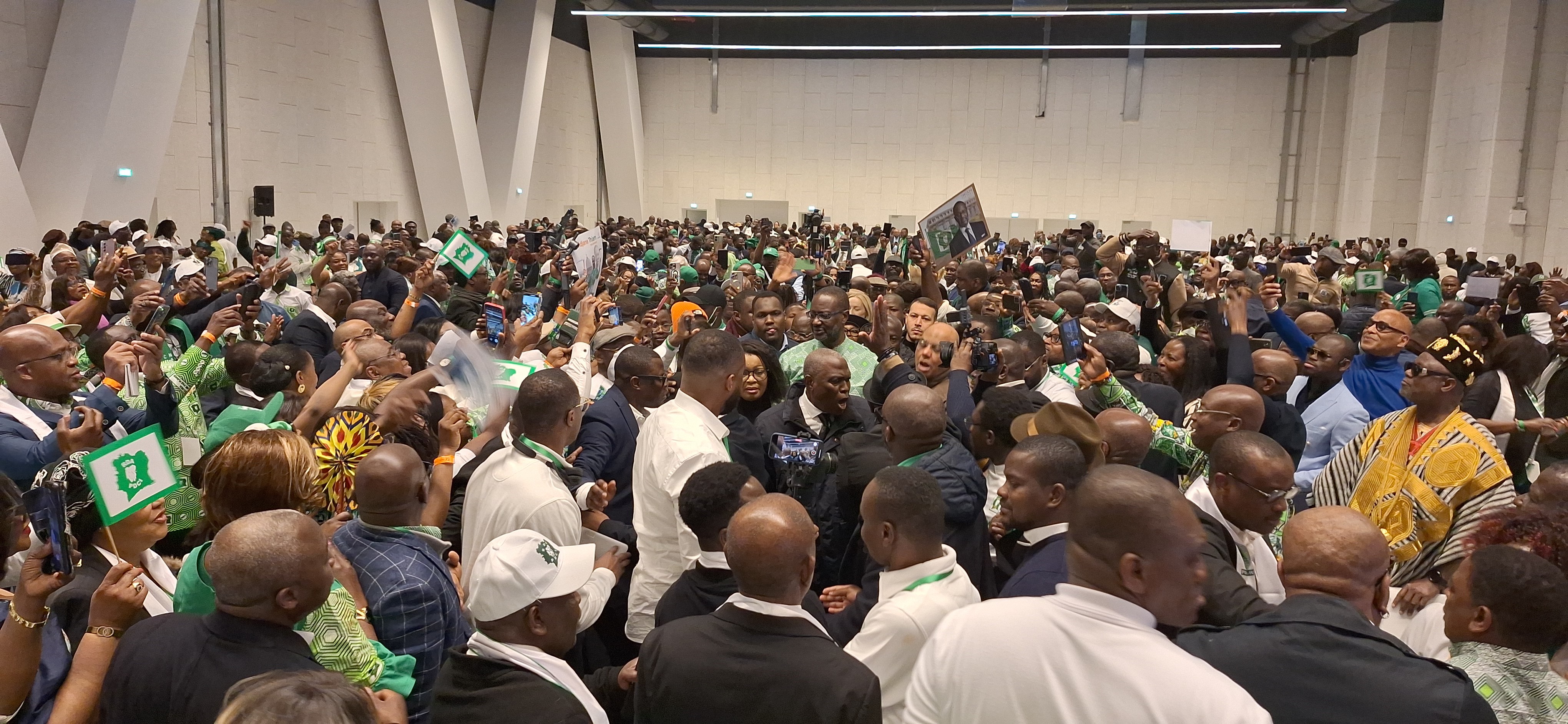 Politique/ Tidjane Thiam galvanise la diaspora ivoirienne à