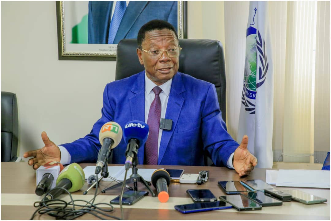 Célébration des 20 ans de la Fédération de la paix universelle/Aka Sayé Lazare ( pdt du Fpu) dévoile