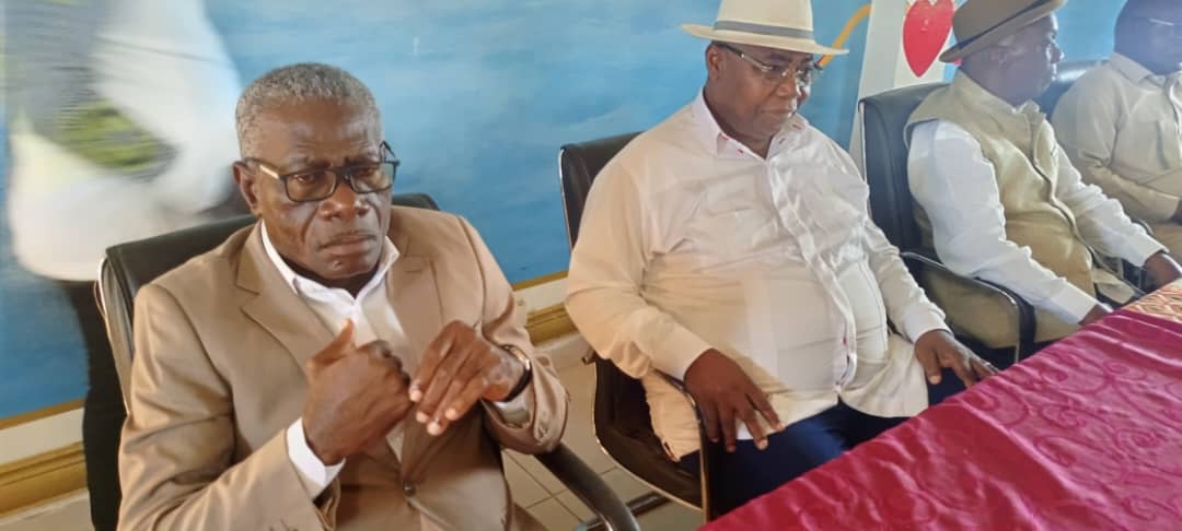 Grand-Lahou / Le ministre-gouverneur Vincent Lohoues rejette