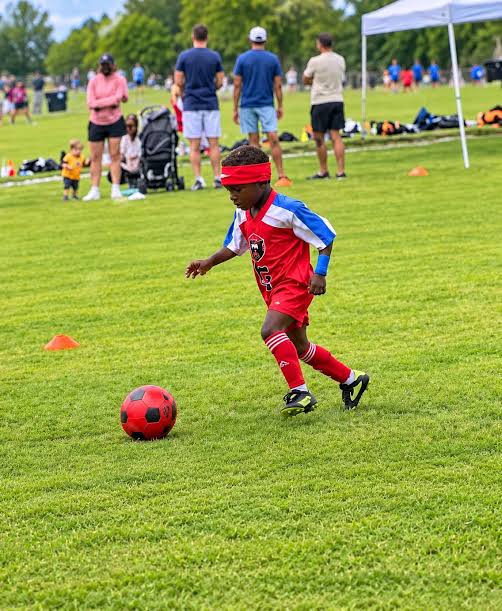 La police appelée à son match de foot en Floride, Nevada Pierre